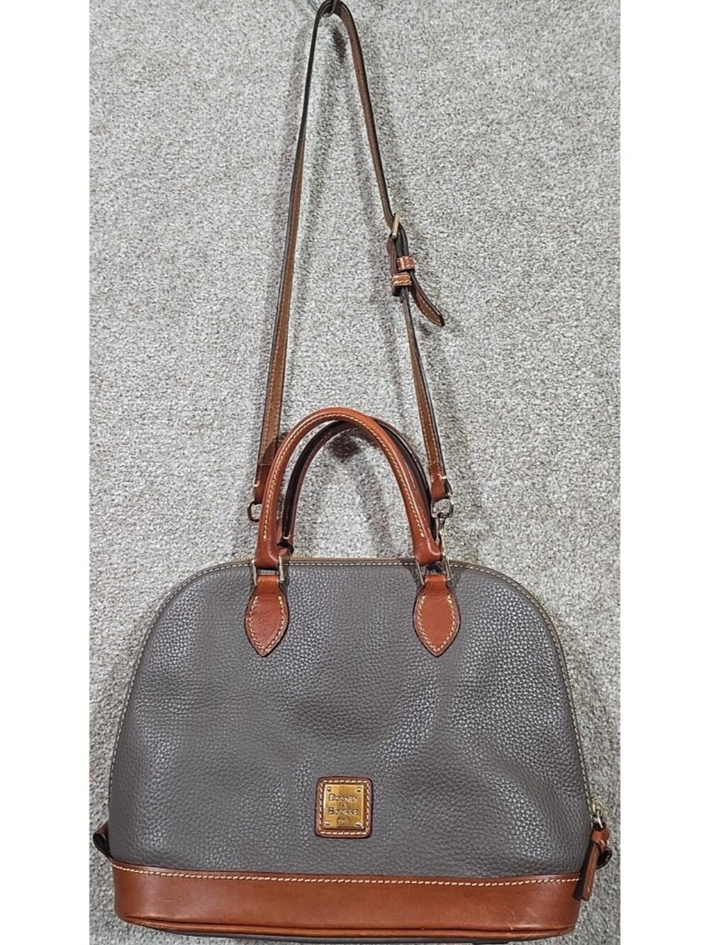 Dooney & Bourke Pebbled Leather Zip Shoulder Satchel Domed Handbag Purse Bag